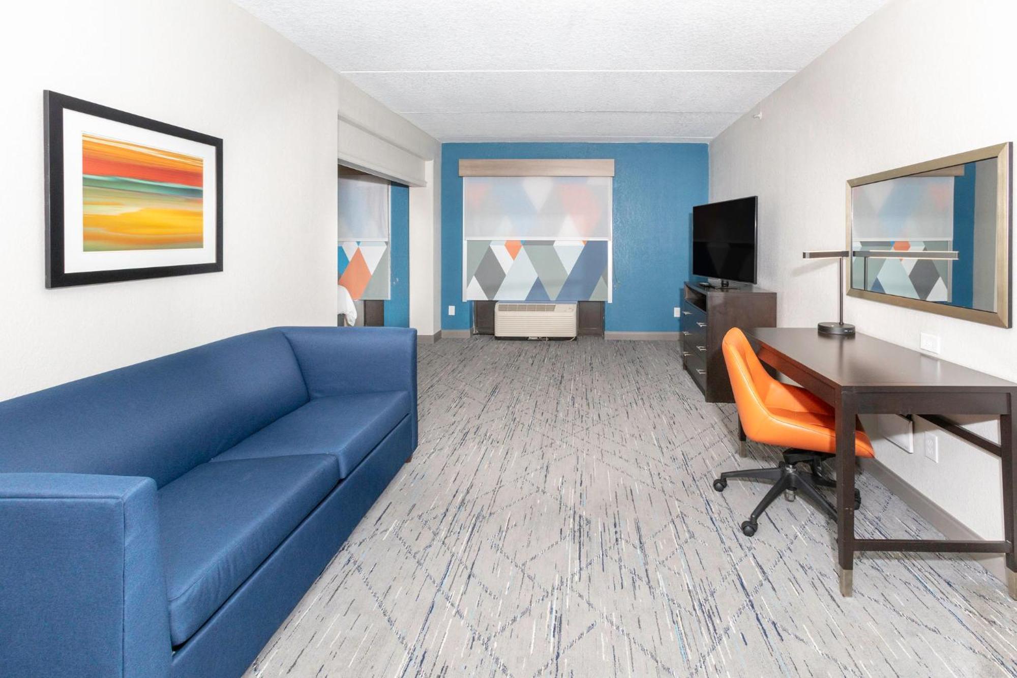 Holiday Inn Express Hotel & Suites Jacksonville Airport By Ihg Exterior photo