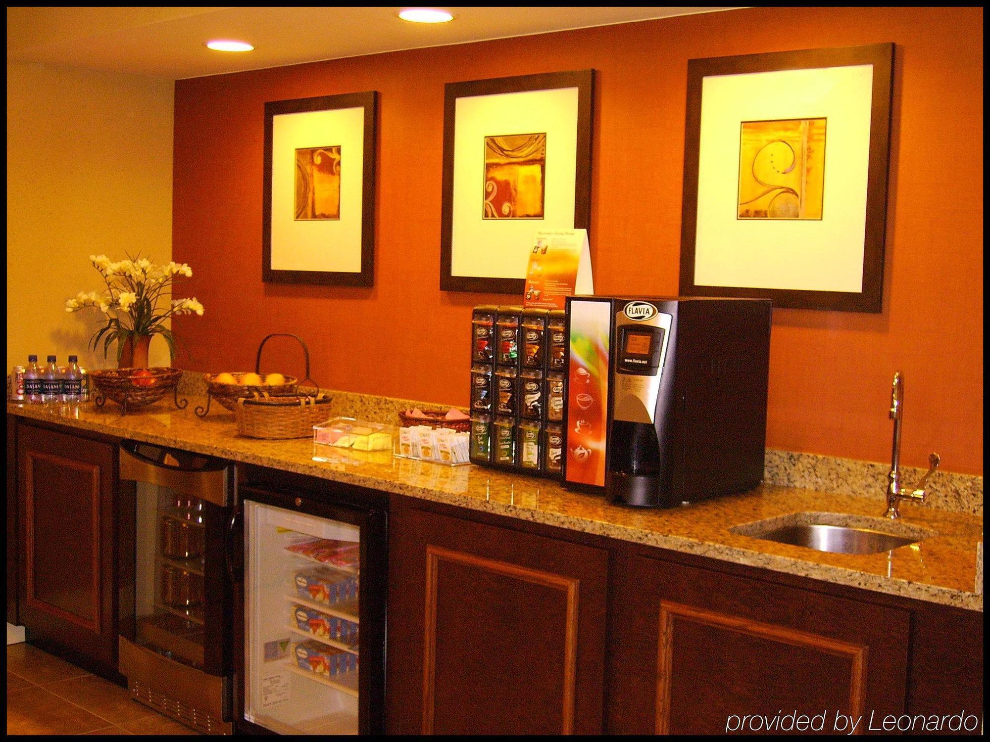 Holiday Inn Express Hotel & Suites Jacksonville Airport By Ihg Exterior photo